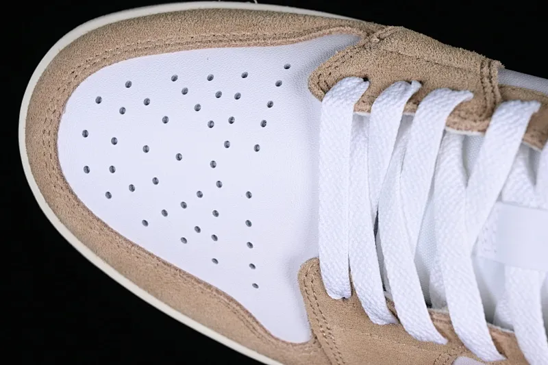 All categories Air Jordan Jordan series basketball shoes Air Jordan 1 Low G version pure original Air Jordan 1 Low AJ1 Joe 1 white and yellow burst pattern low-top cultural casual sneakers DZ4130-201